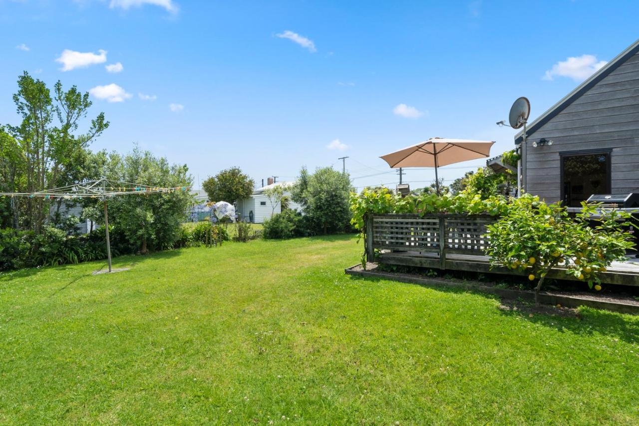 Waimea Cottage - Waikanae Holiday Home Экстерьер фото